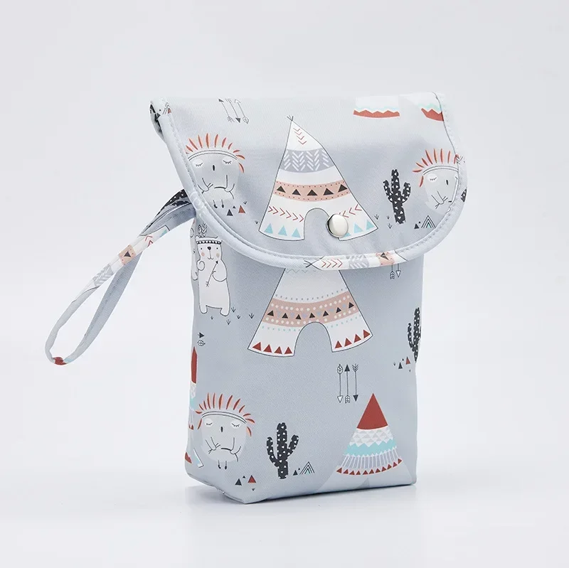 ベビーおむつバッグオーガナイザー再利用可能な防水ウェット/ド - Dry Bag Roll Top のレビューと価格